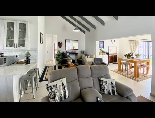 2 BEDROOM HOUSE FOR SALE IN ATLANTIC SANDS PRIVATE ESTATE